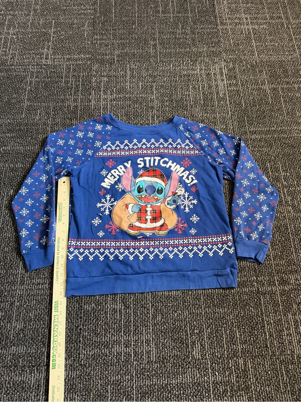 Disney Christmas Sweatshirt Merry Stitchmas Light-Up Womens/Jrs Sz Large